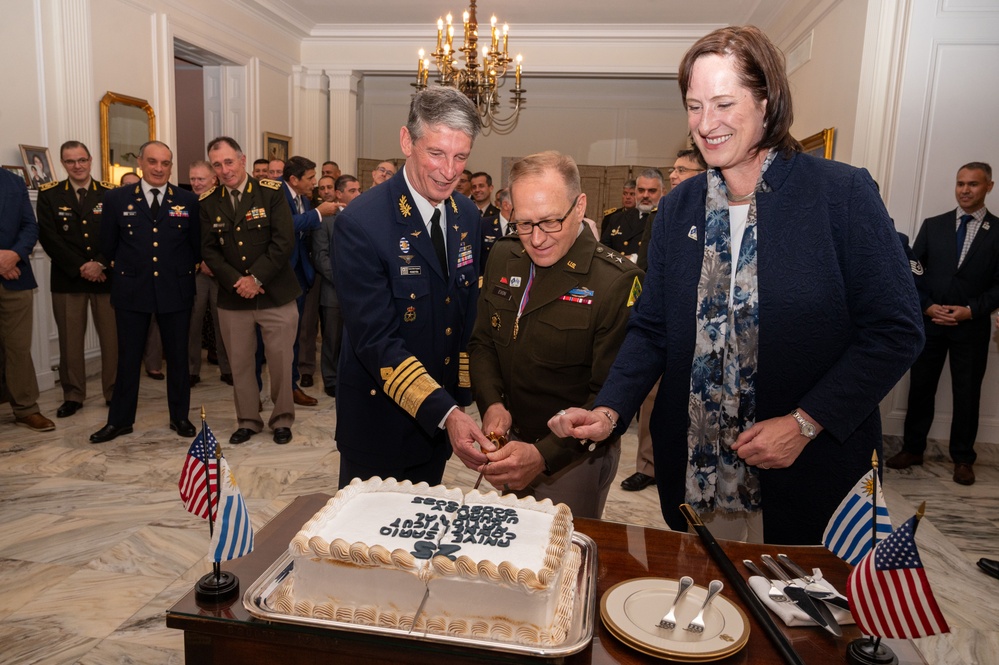 Connecticut Guard and Uruguay Commemorate 25-Year Partnership with Diplomatic and Military Celebration