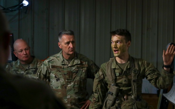Nordhaus, Army National Guard leadership team visit Guardsmen on rotation at JRTC