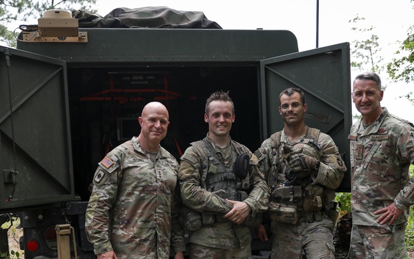 Nordhaus, Army National Guard leadership team visit Guardsmen on rotation at JRTC