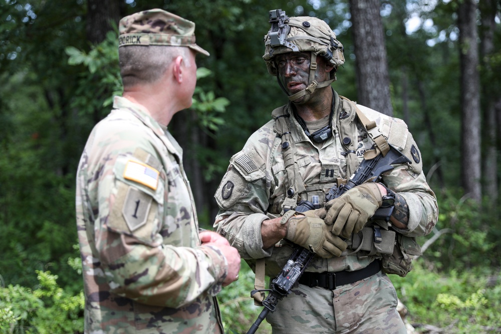 Nordhaus, Army National Guard leadership team visit Guardsmen on rotation at JRTC
