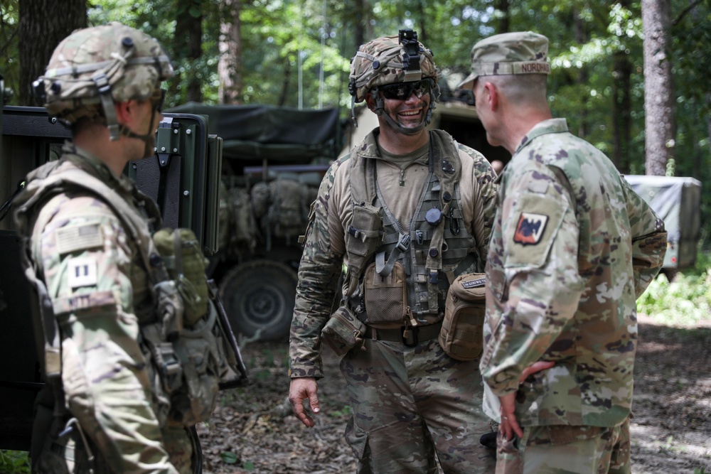 Nordhaus, Army National Guard leadership team visit Guardsmen on rotation at JRTC