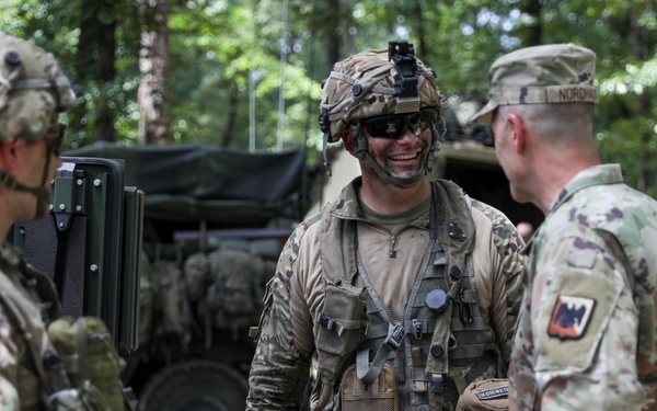 Nordhaus, Army National Guard leadership team visit Guardsmen on rotation at JRTC