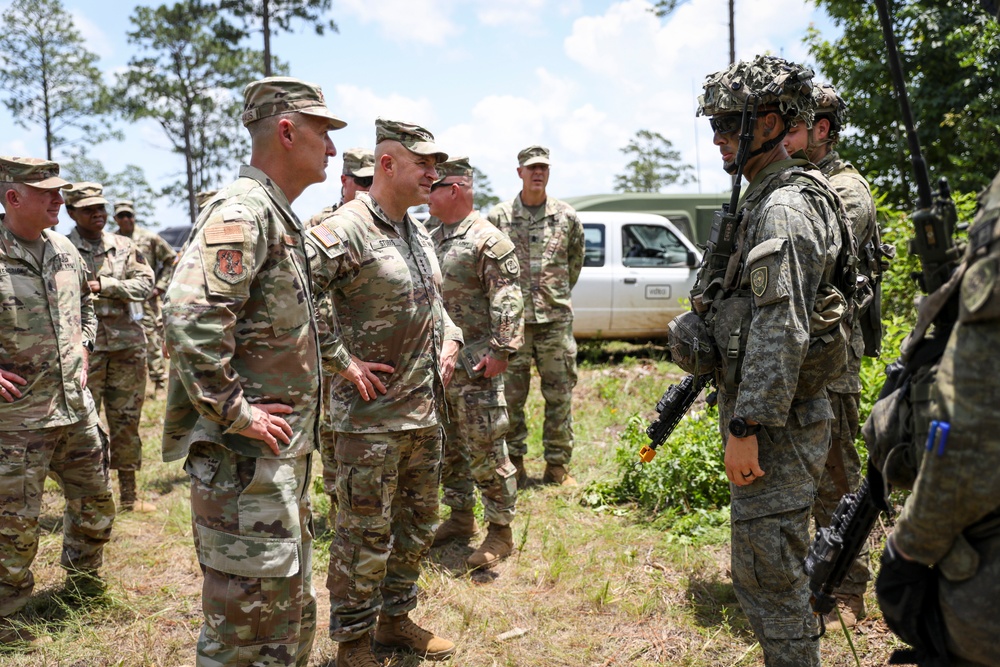Nordhaus, Army National Guard leadership team visit Guardsmen on rotation at JRTC