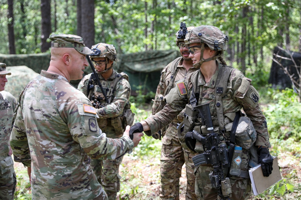 Nordhaus, Army National Guard leadership team visit Guardsmen on rotation at JRTC