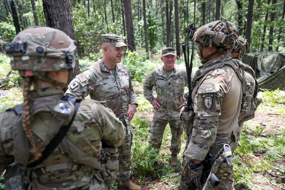 Nordhaus, Army National Guard leadership team visit Guardsmen on rotation at JRTC