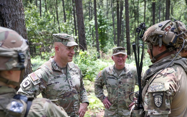 Nordhaus, Army National Guard leadership team visit Guardsmen on rotation at JRTC