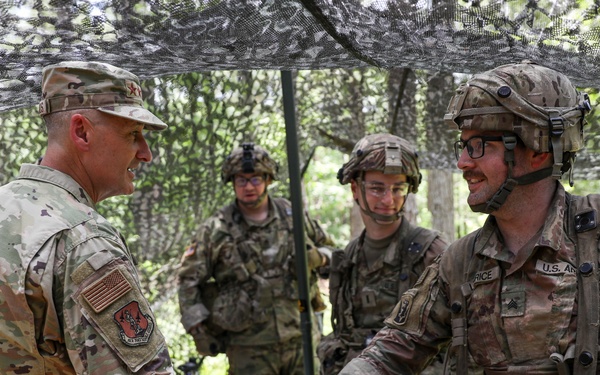 Nordhaus, Army National Guard leadership team visit Guardsmen on rotation at JRTC
