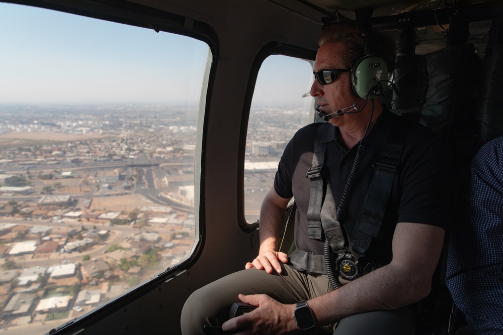 Deputy Secretary of the Department of Homeland Security visits El Paso