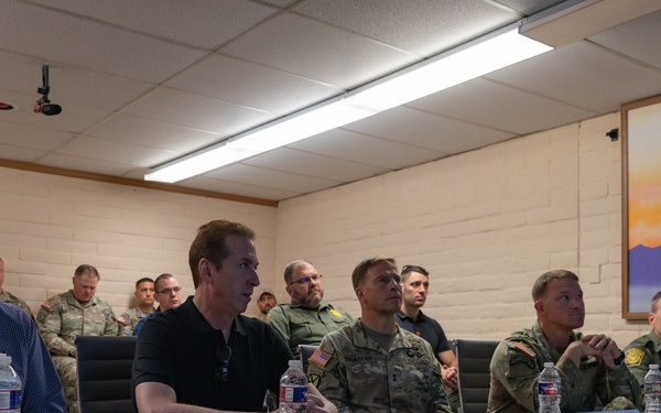 Deputy Secretary of the Department of Homeland Security visits El Paso