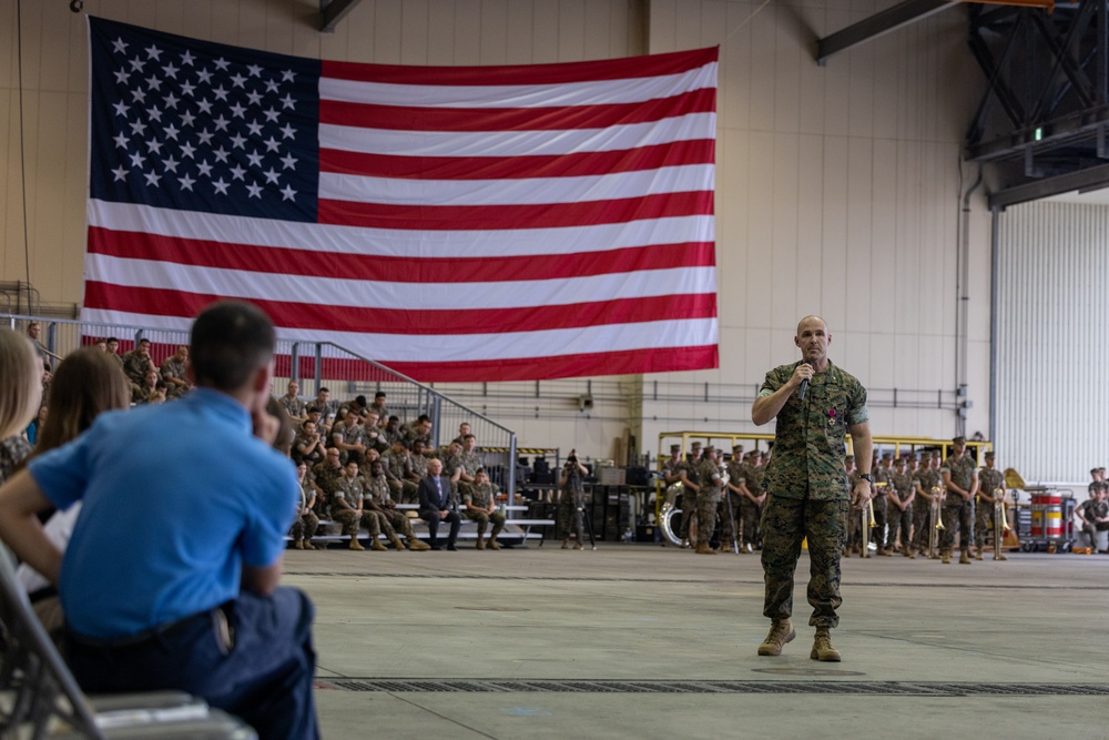 Marine Aircraft Group 12 host change of command ceremony