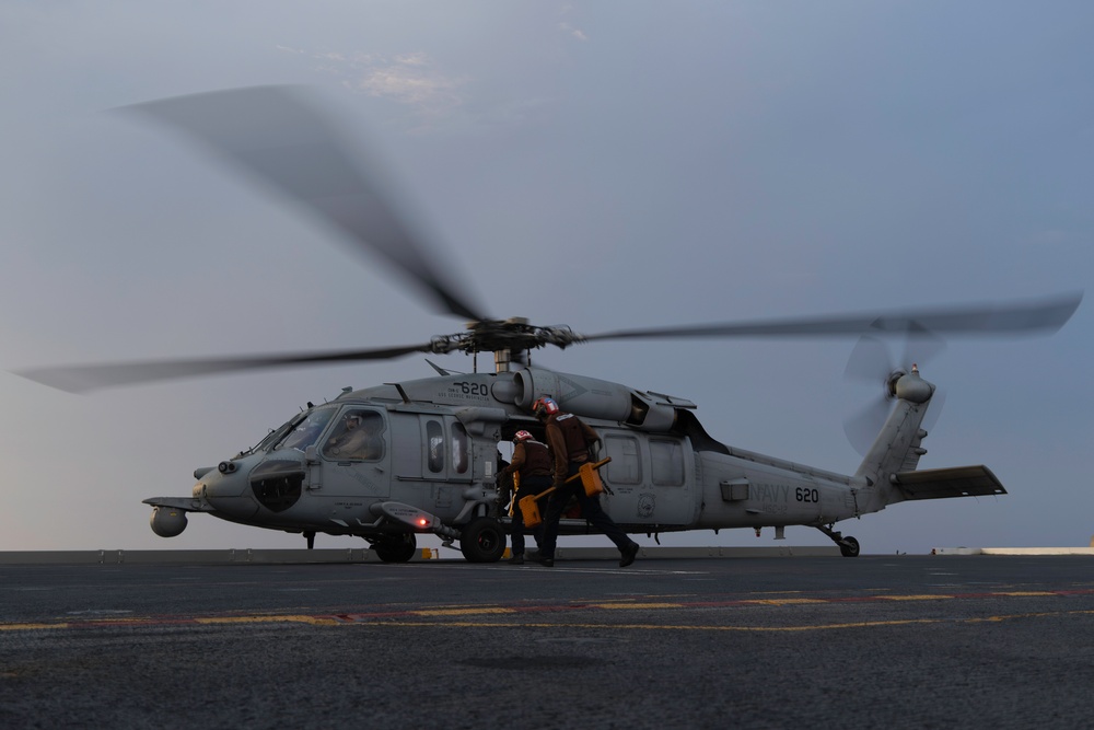 USS George Washington Conducts Flight Operations