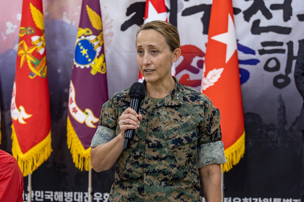 MARFORK commander attends Battle of Dosol-Mountain Victory Commemoration Ceremony