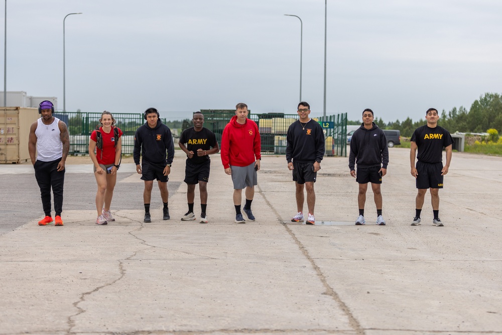 3-321 FAR Runs Relay Race in Honor of Unit History