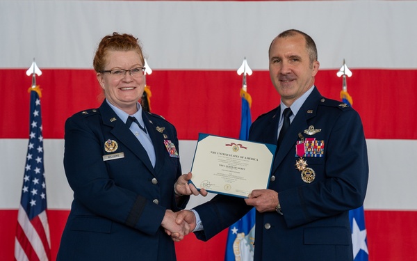 86th OG says farewell, welcomes new commander
