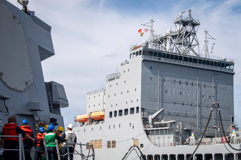 USS Higbee conducts replenishment-at-sea