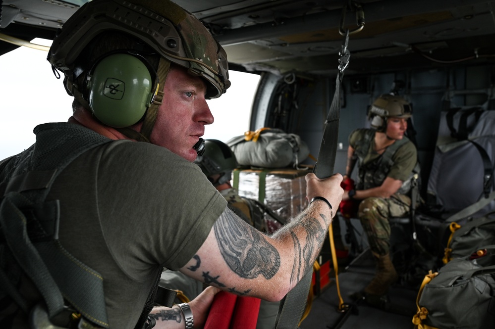 VNG flights crews, aircraft support Fort Lee DZ reopening
