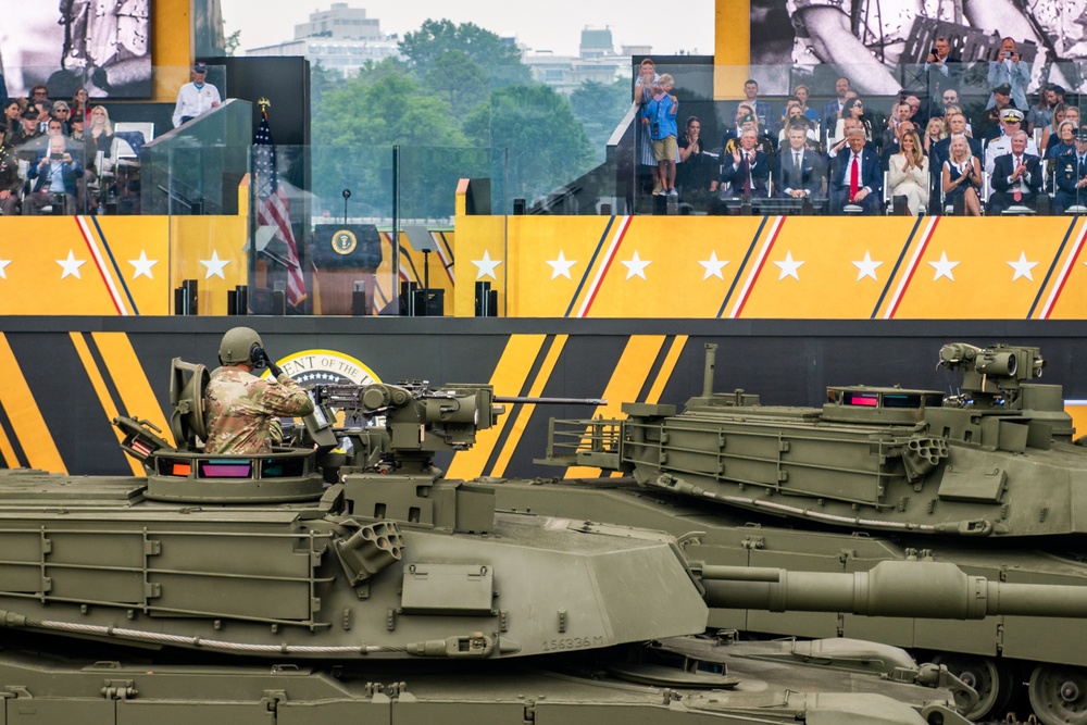 Army’s 250th Birthday Parade Pass in Review