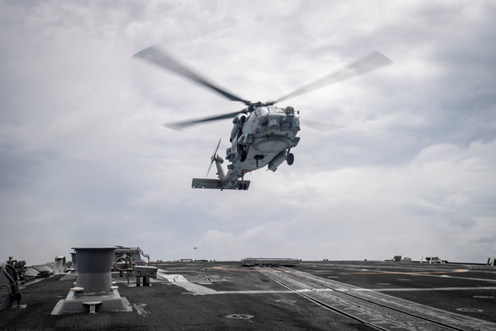 Sailors conduct flight operations