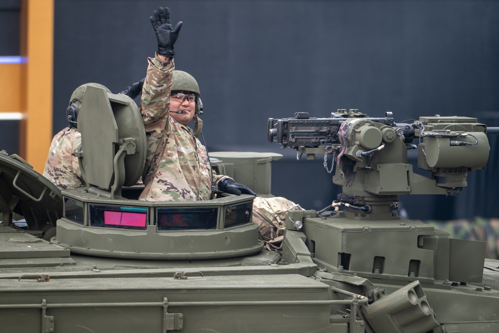 Army’s 250th Birthday Parade Pass in Review