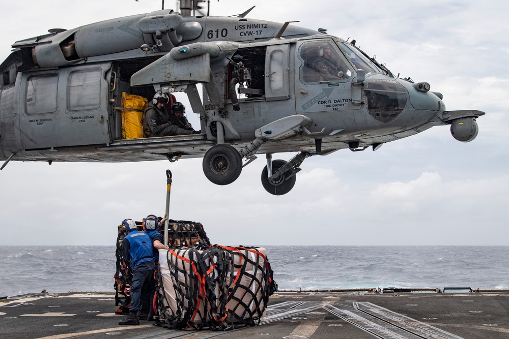USS Higbee conducts vertical replenishment