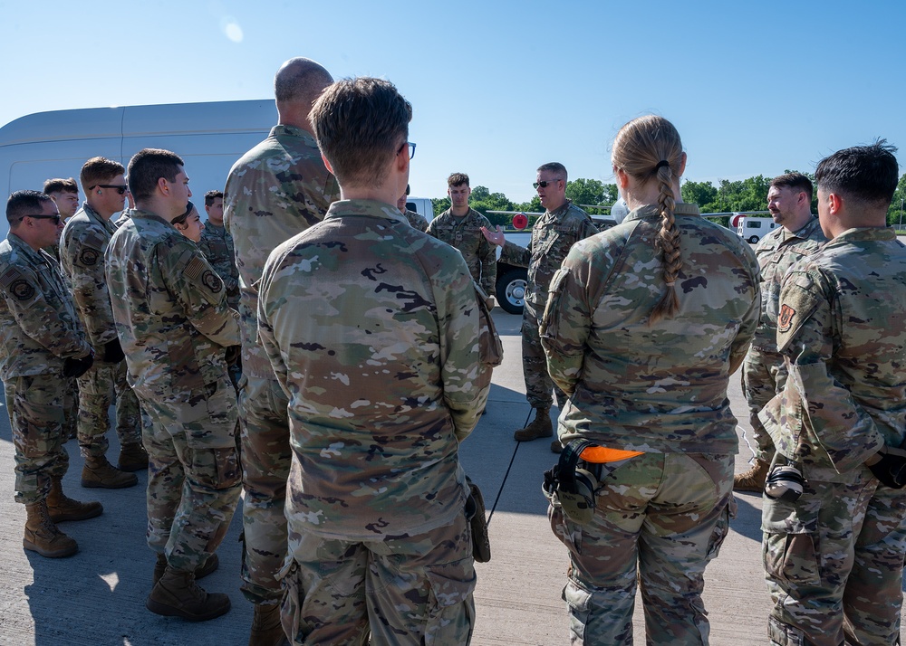 72 APS Dignified Transfer Training