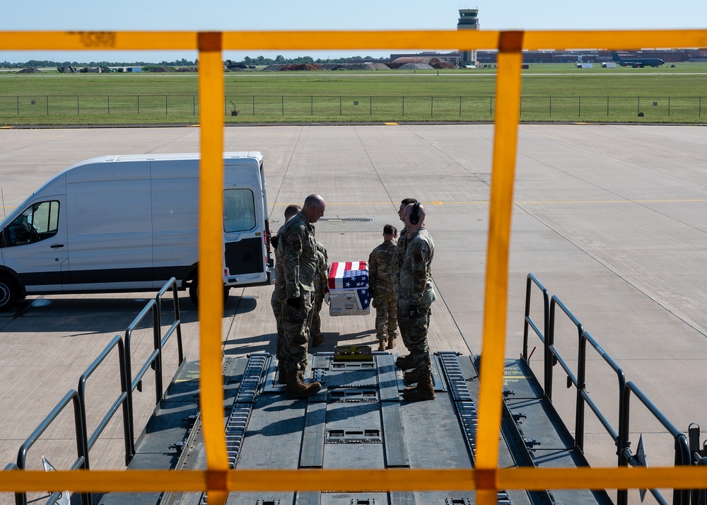 72 APS Dignified Transfer Training