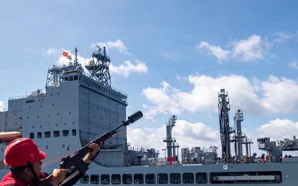 USS Higbee conducts replenishment-at-sea