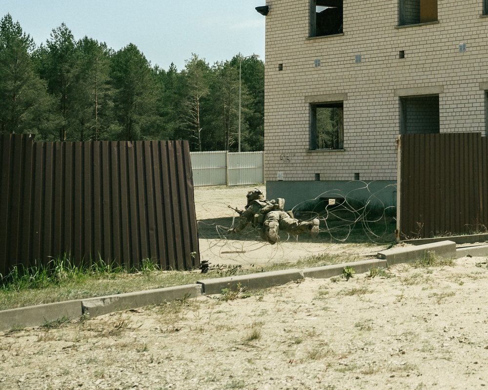 173rd Airborne Brigade Executes Military Operation Urban Terrain Training in Lithuania During Swift Response 2025