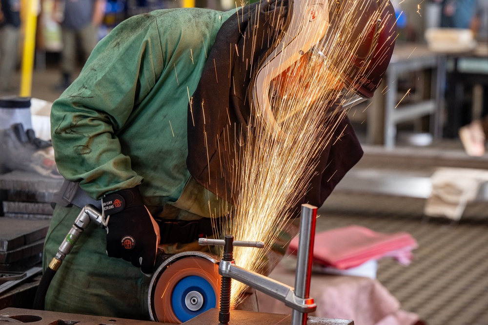 PSNS Apprenticeship Program