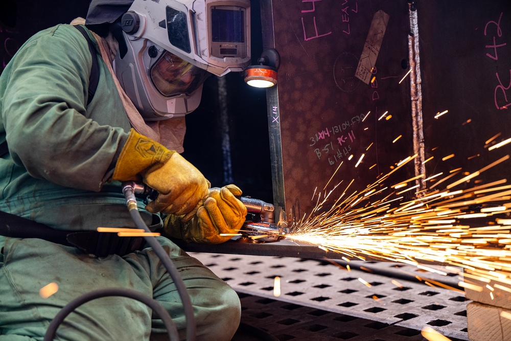 PSNS Apprenticeship Program