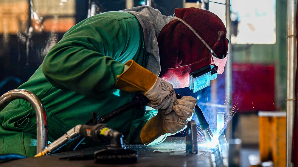 PSNS Apprenticeship Program