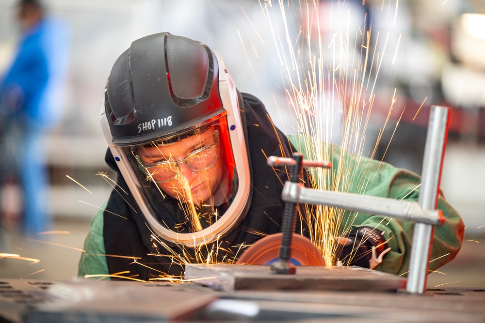 PSNS Apprenticeship Program