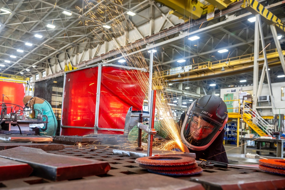 PSNS Apprenticeship Program
