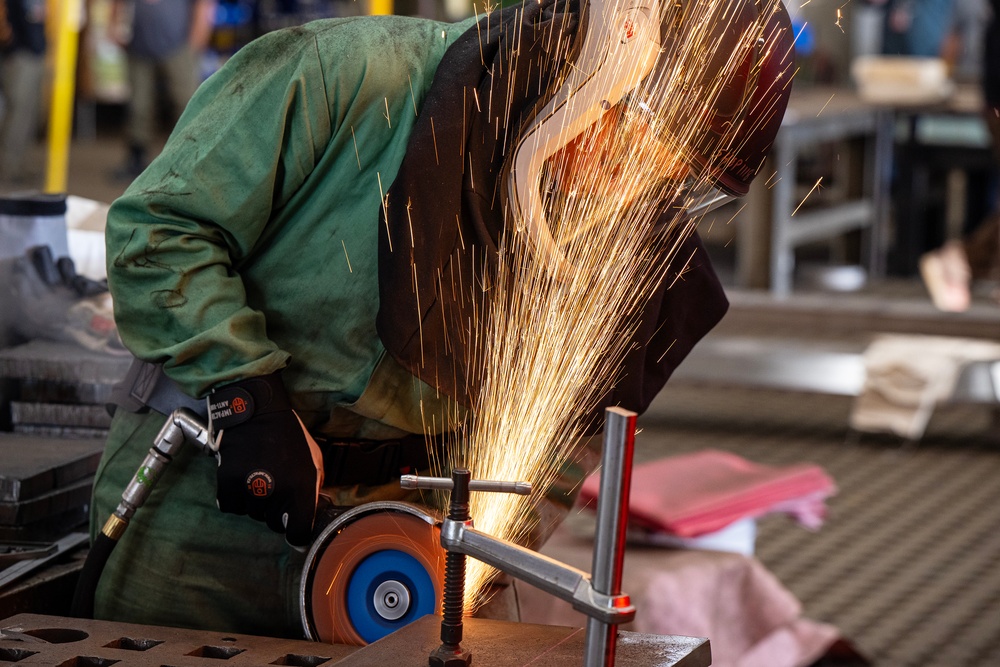 PSNS Apprenticeship Program