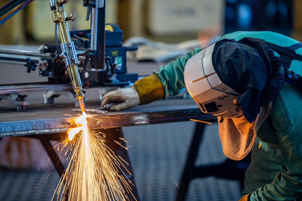 PSNS Apprenticeship Program