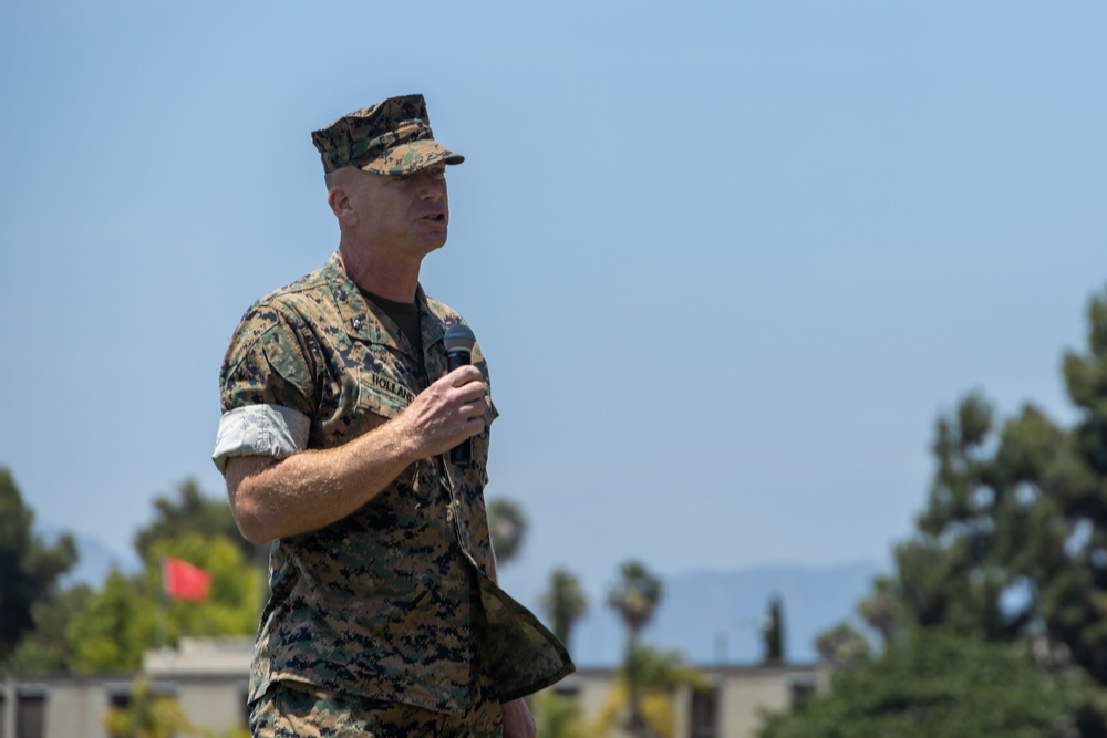 2nd Bn., 4th Marines holds change of command ceremony