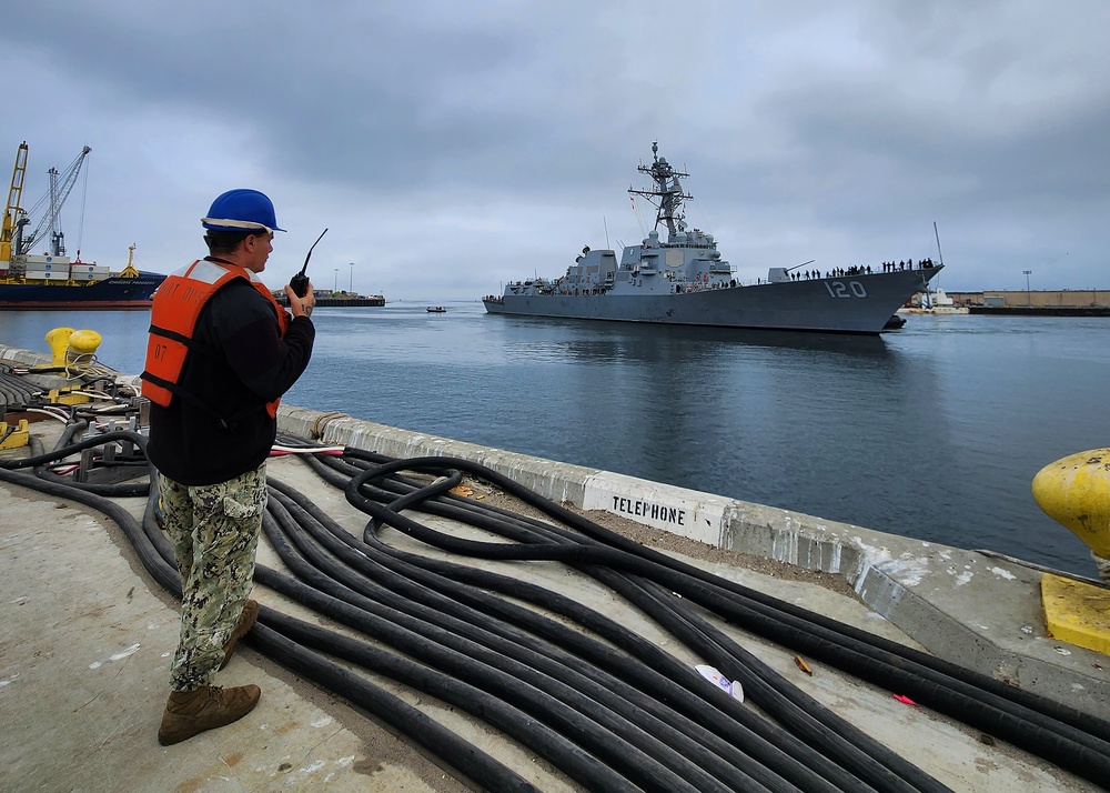 Levin arrives at Port Hueneme