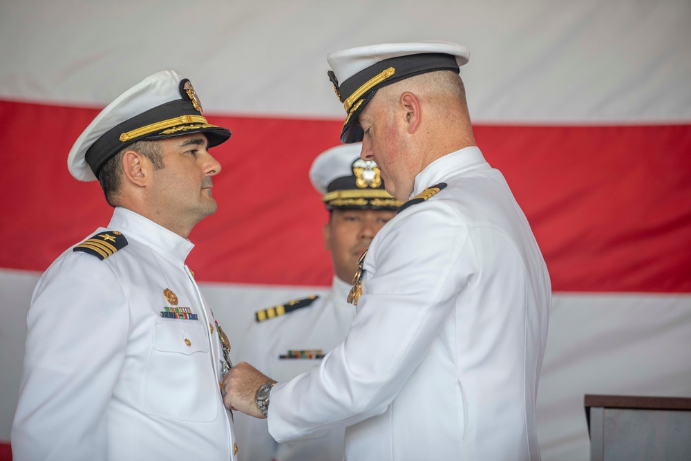 Airborne Command &amp; Control and Logistics Weapons School Holds Change of Command Ceremony