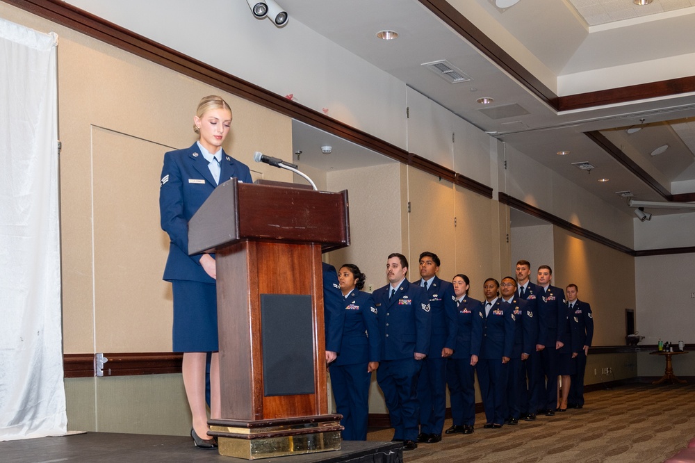 Travis AFB Airmen earn CCAF degree