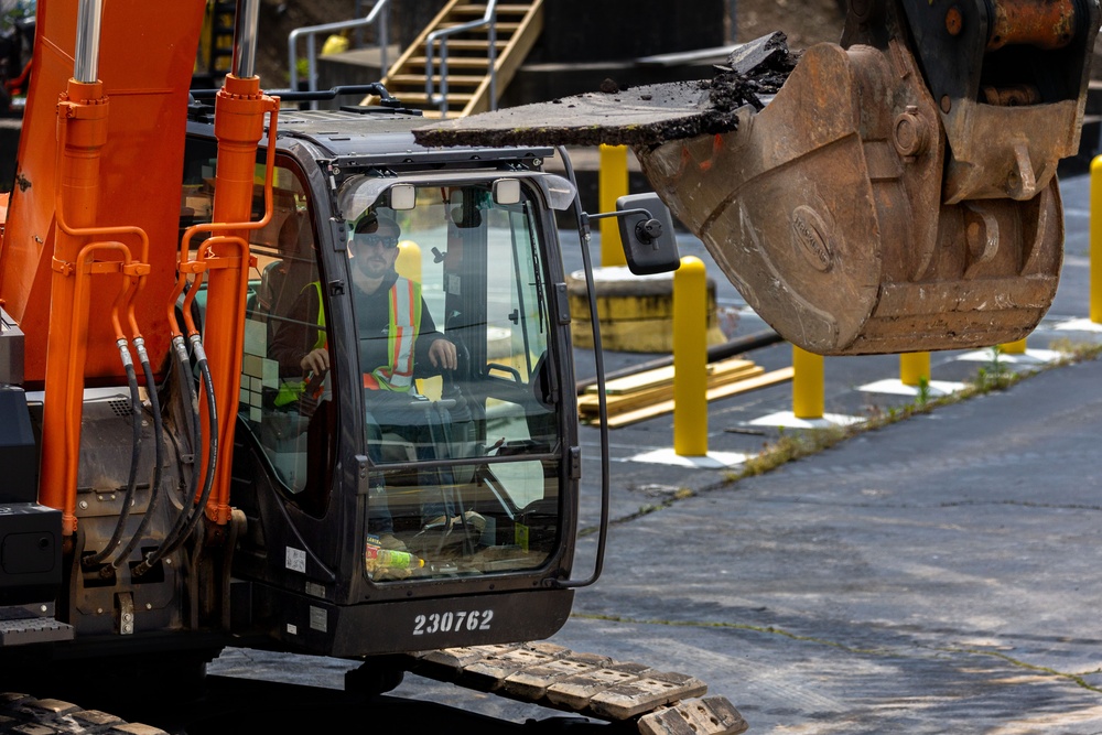 Groundbreaking Work Moves Forward at Montgomery Locks and Dam