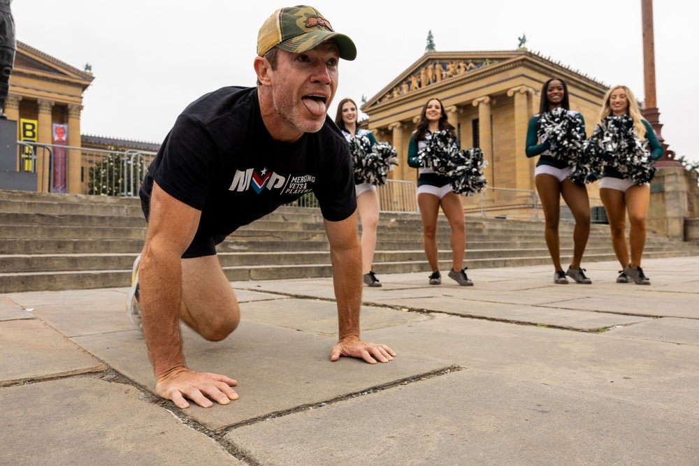 Soldiers run for fun in Philly during Army 250th Birthday