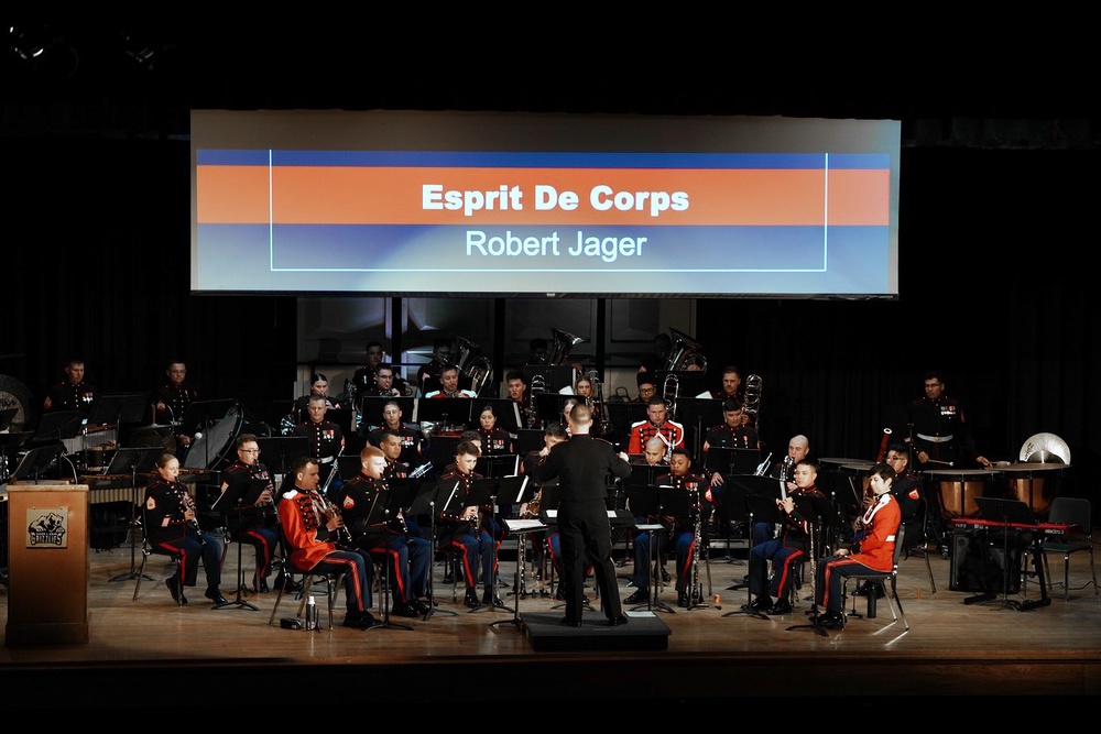 “Esprit de Corps” combined band performance