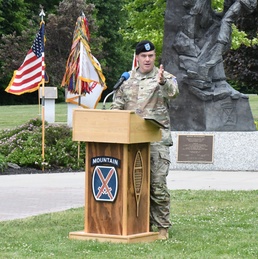 Fort Drum welcomes new garrison commander during change of command ceremony