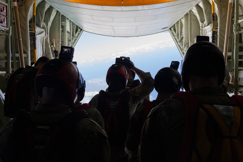 Army Heritage Week 2025 C-130 Jump
