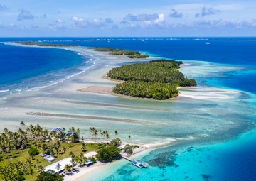 U.S. Coast Guard deploys band to Republic of Marshall Islands, raises awareness of boating safety