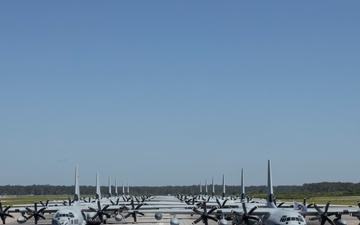 VMGR-252 conducts surge operations