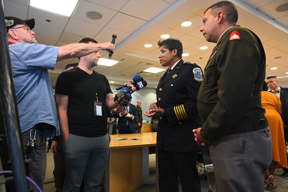 DC Army National Guard and Metropolitan Police Department (MPD) PaYS Signing Ceremony
