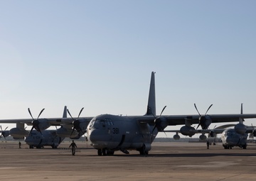 VMGR-252 conducts surge operations