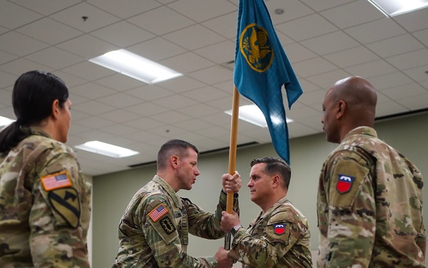 Col. Shaw Relinquishes Command of the CMU