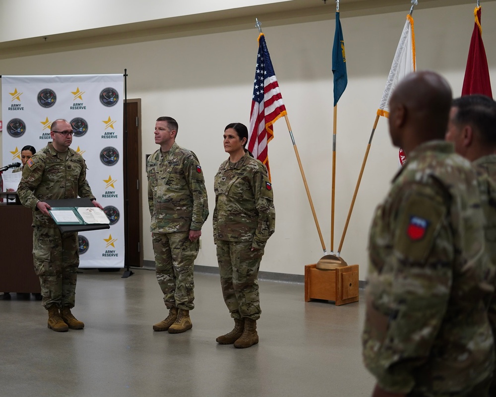 Col. Shaw Relinquishes Command of the CMU